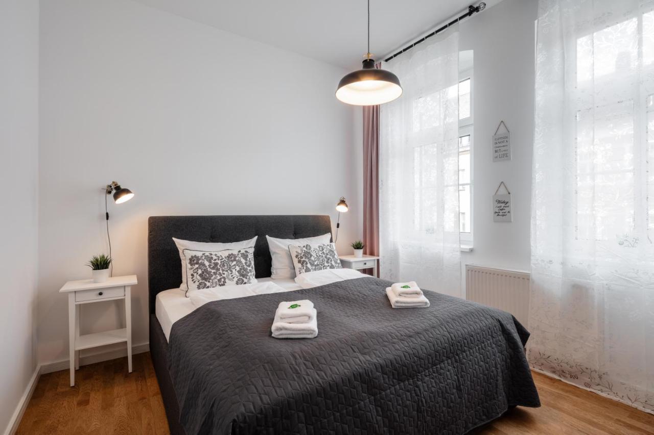 Goethe Palais Suite Charlotte 4P L Lift I Parkplatzi Zentrum I Helios Aue  Kültér fotó